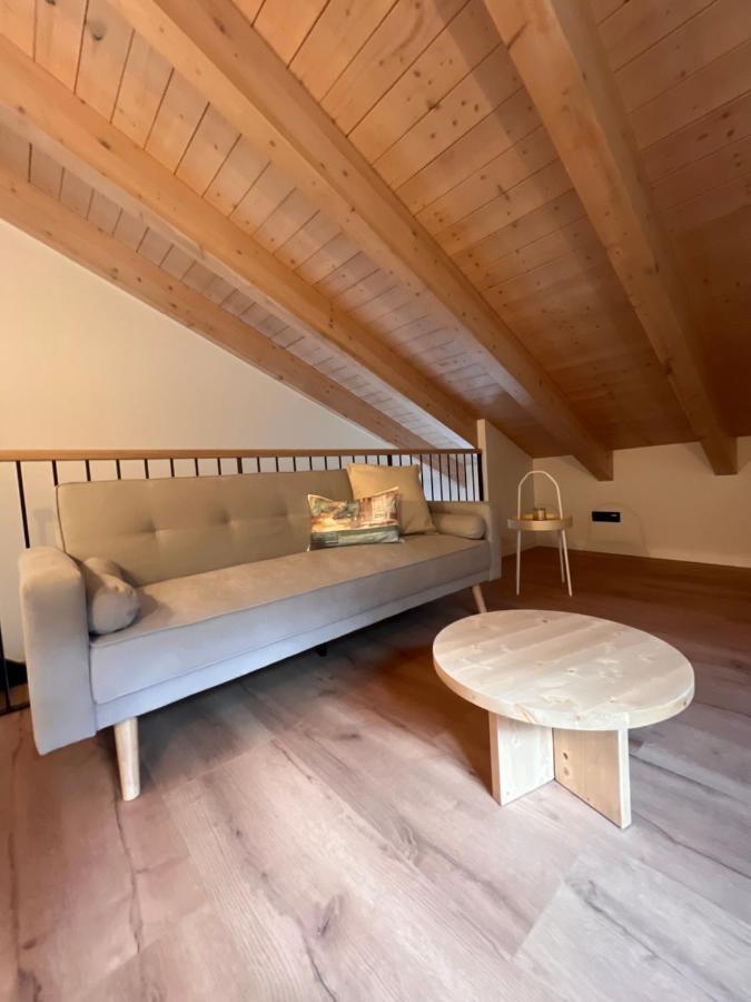 Apartamentos Turisticos: Tu Casa En Sahun Buitenkant foto